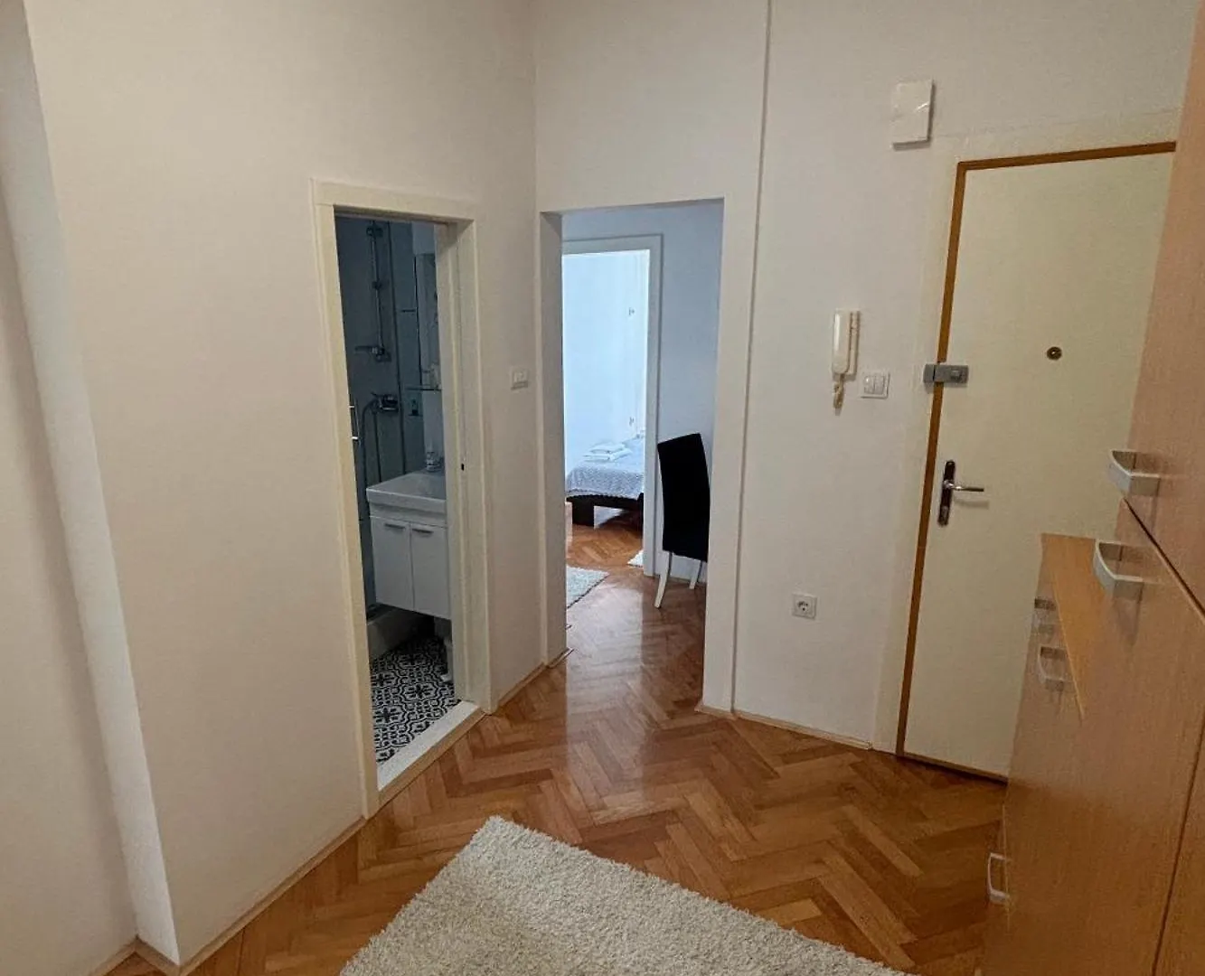 Apartments With Wifi Split - 24078