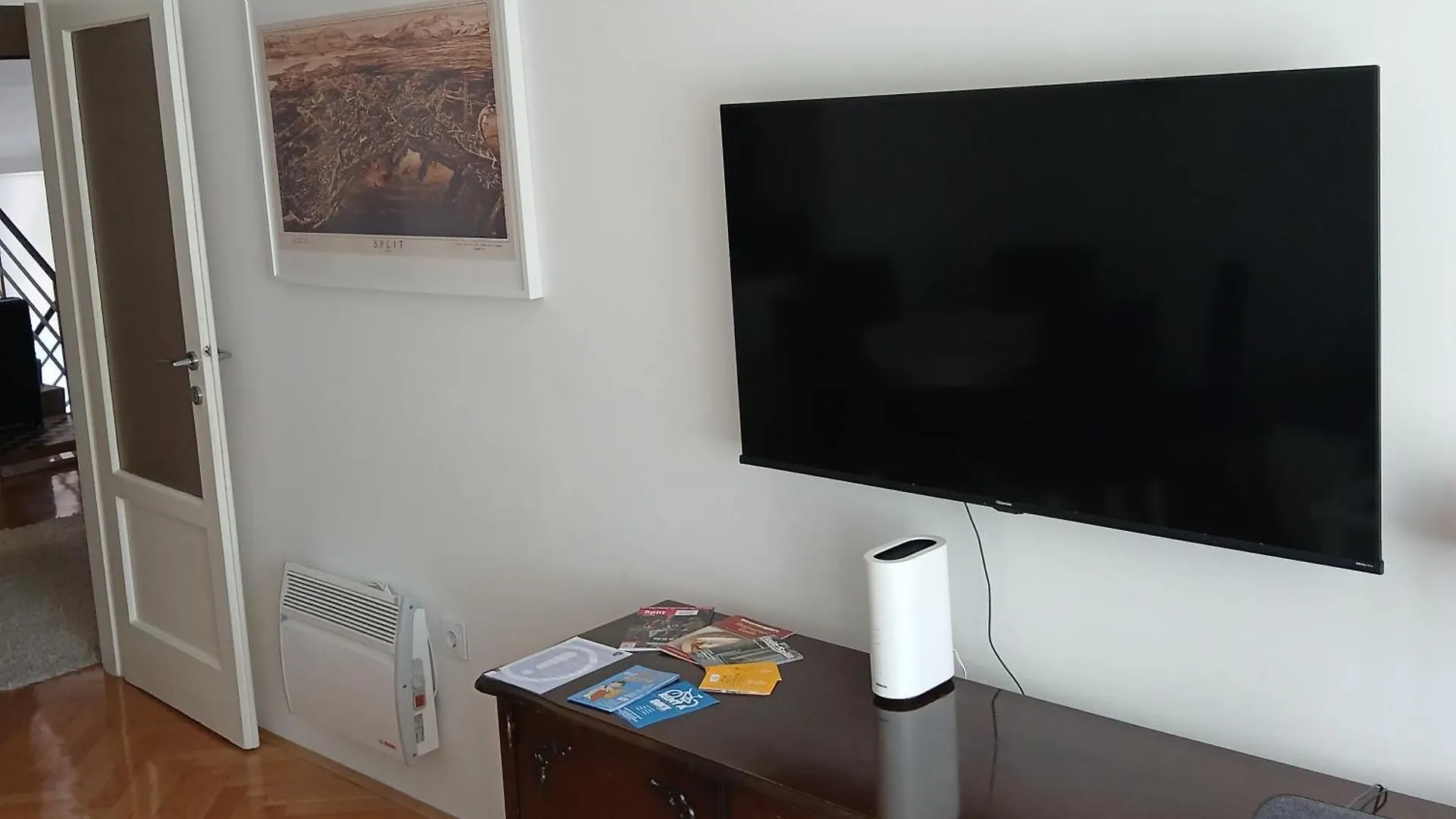 Apartments With Wifi Split - 24078