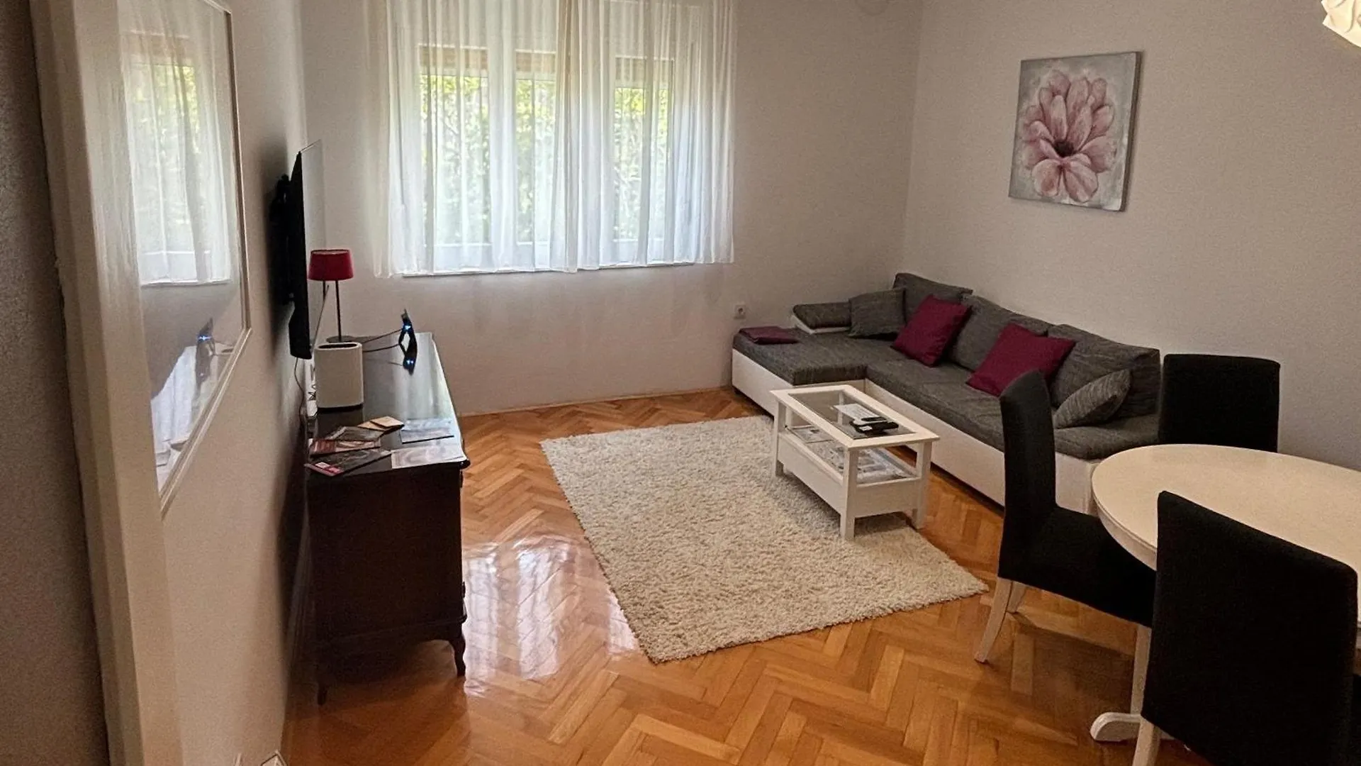 Apartments With Wifi Split - 24078 Croatia